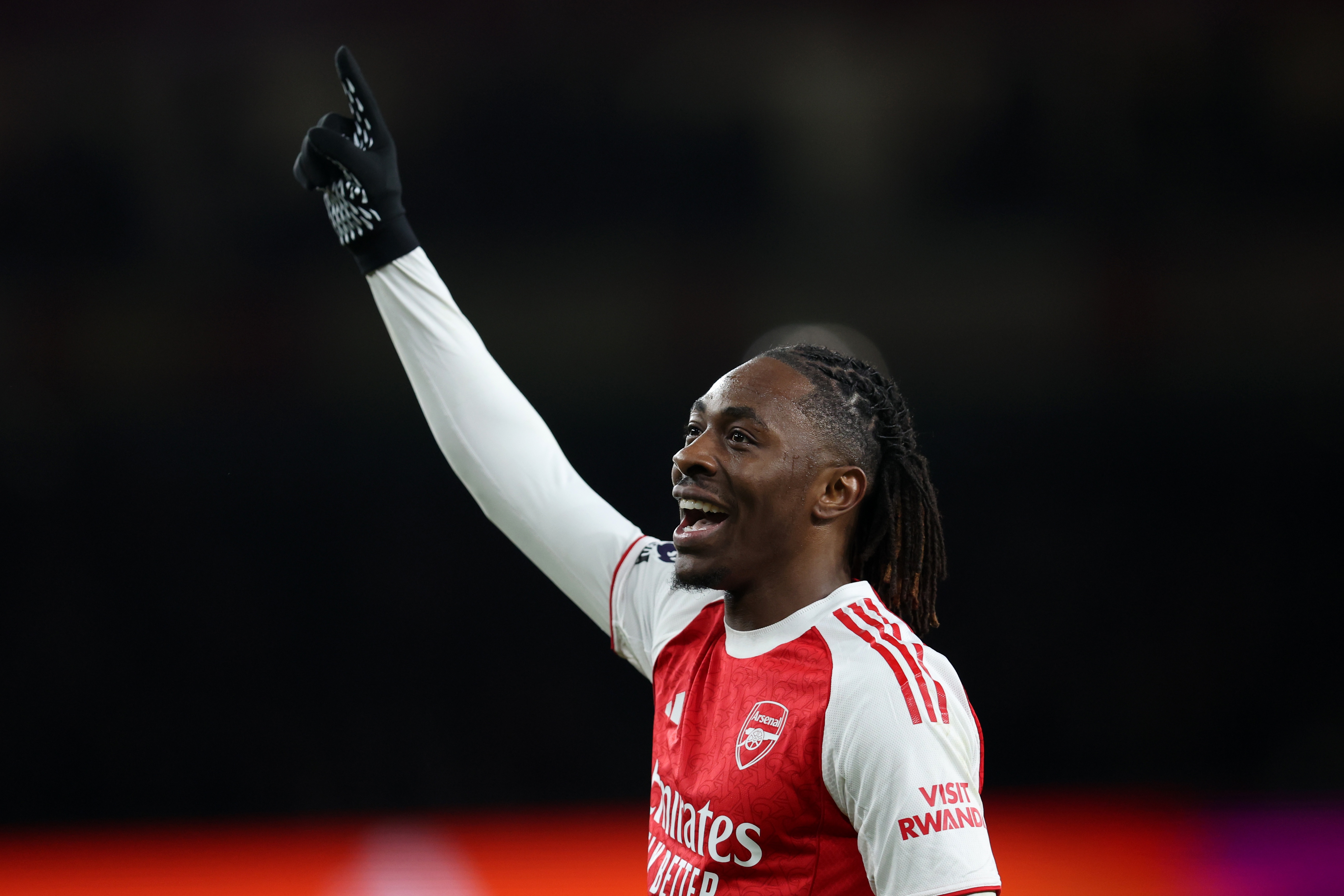 在线赌场-出战6场比赛打进2球，官方：埃泽当选阿森纳3月队内最佳球员